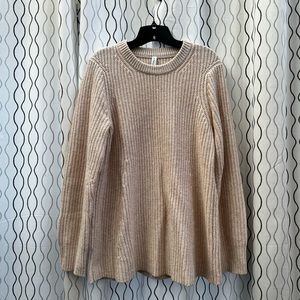 Athleta Sierra crew sweater NWT size Large